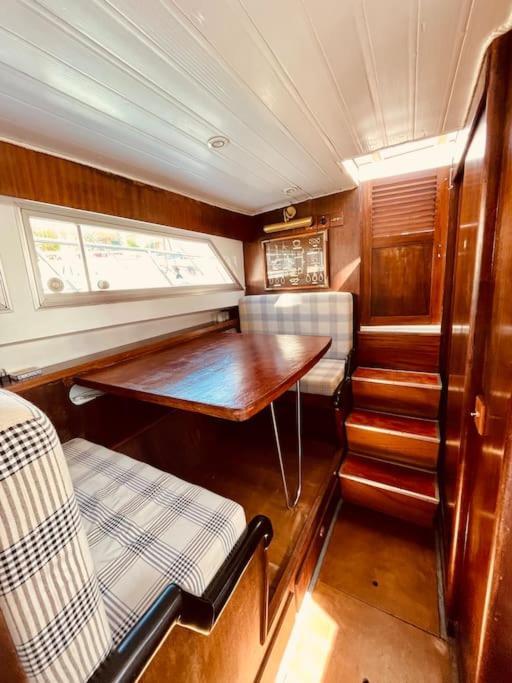 Vintage Classic 70S Boat! Hotel Sant Adria de Besos Buitenkant foto