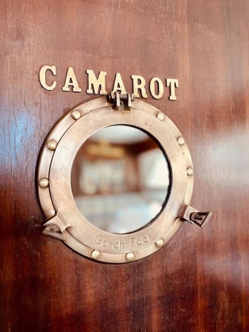 Vintage Classic 70S Boat! Hotel Sant Adria de Besos Buitenkant foto