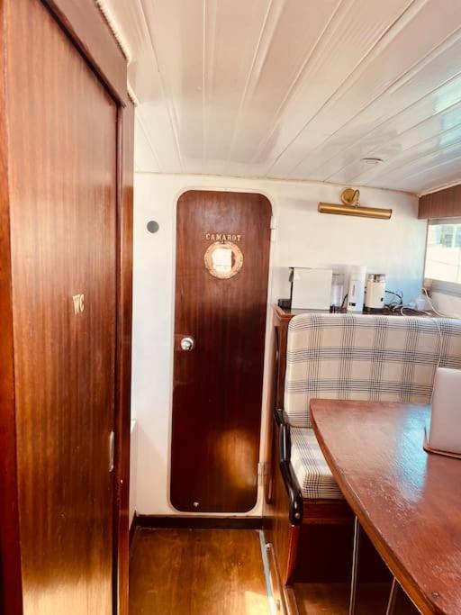 Vintage Classic 70S Boat! Hotel Sant Adria de Besos Buitenkant foto